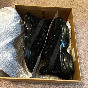 Steve Madden Black Sneakers